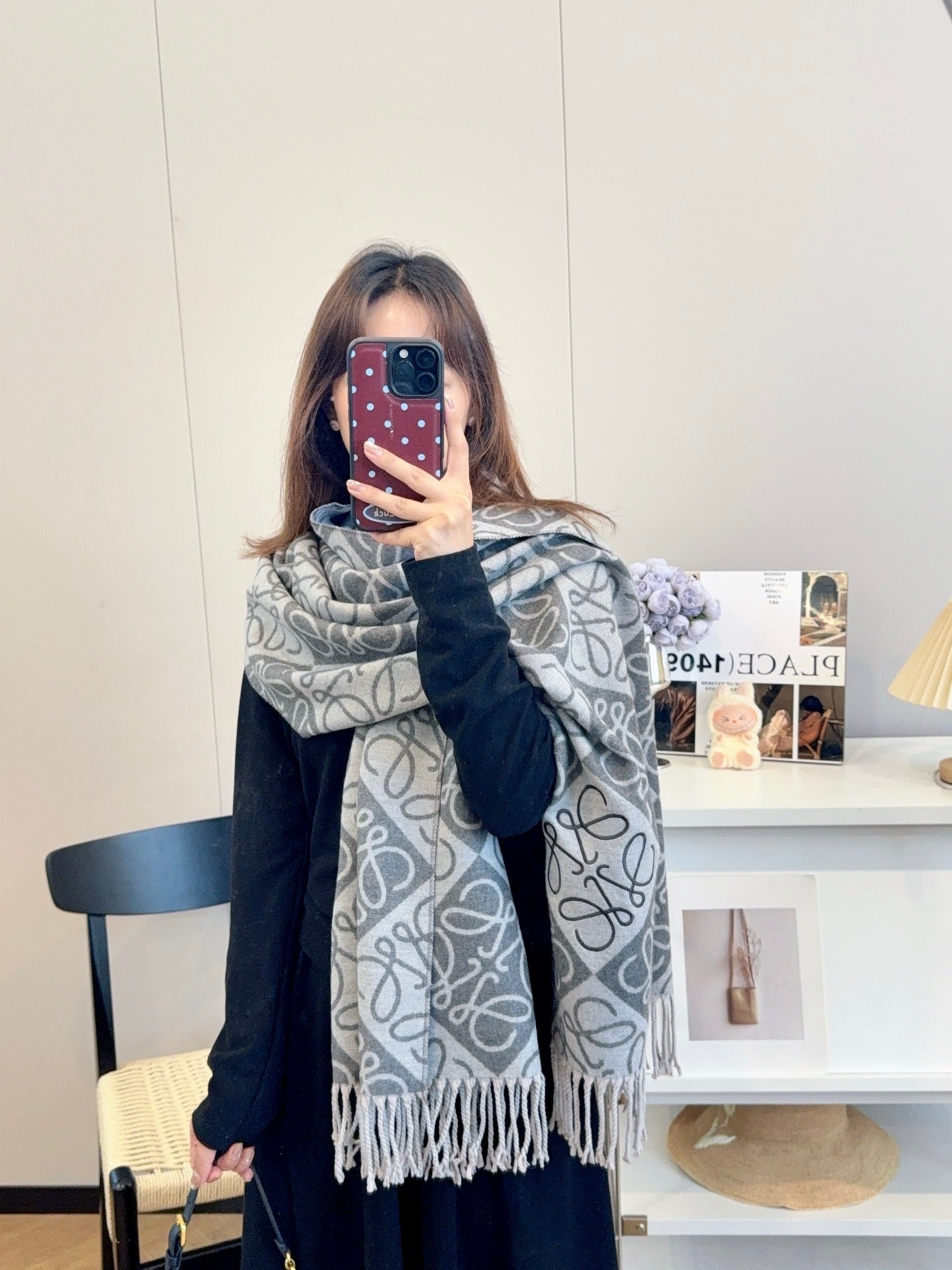 185ZA44WDE Stylish Winter Scarves
