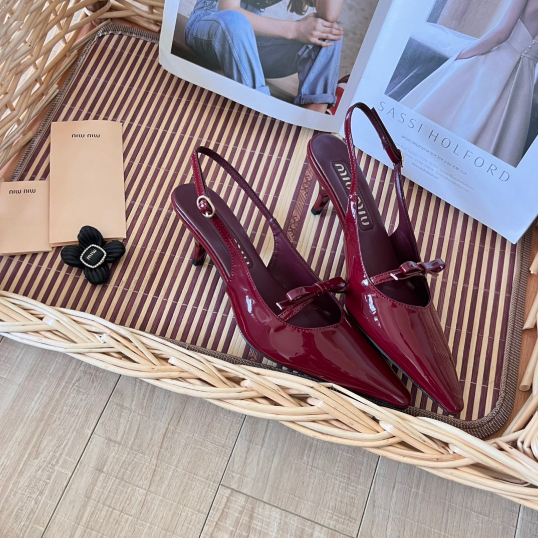 14A200ZDE Stylish High heels Heel height 5cm