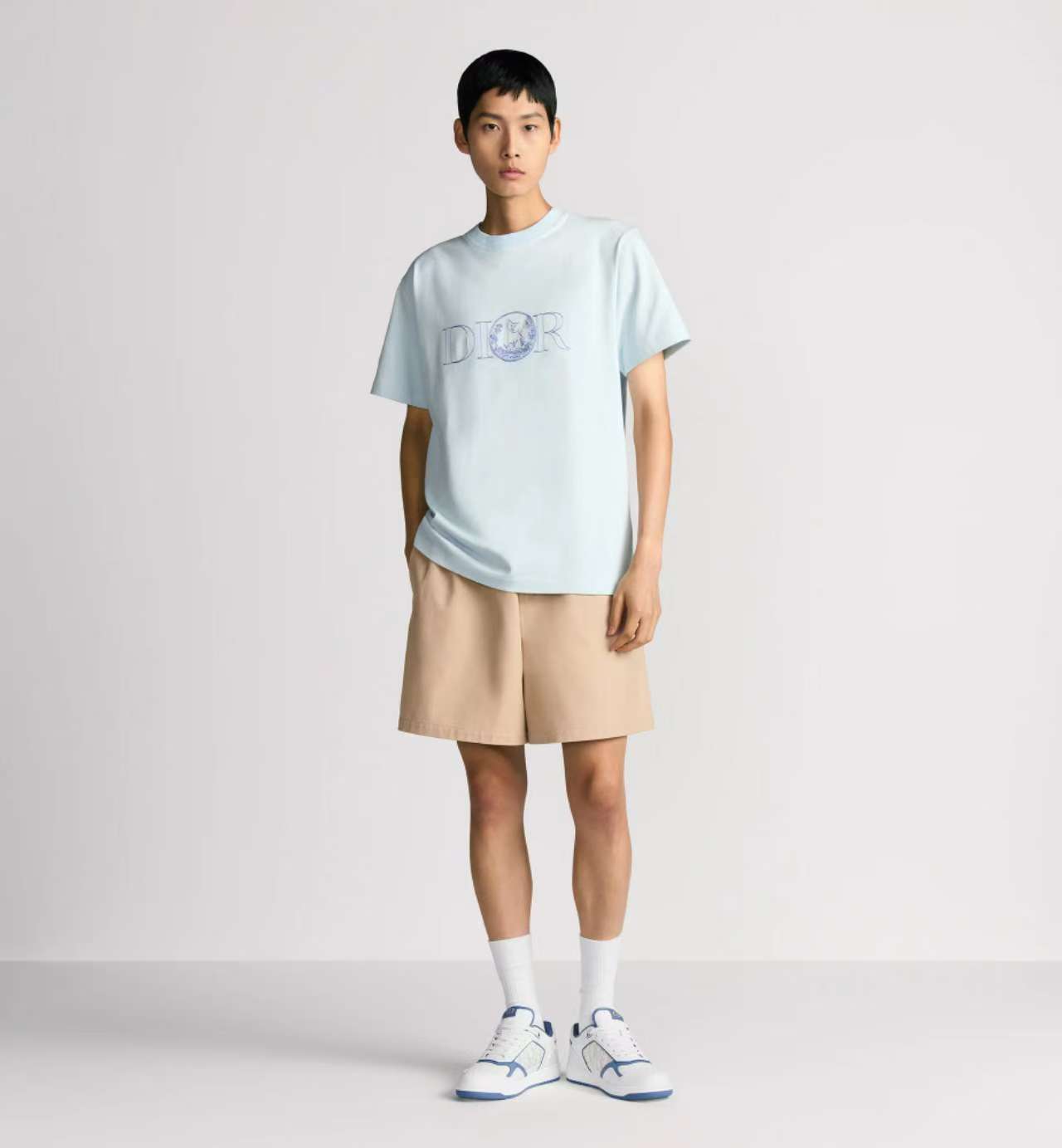 145ND2UDE Stylish T-shirt