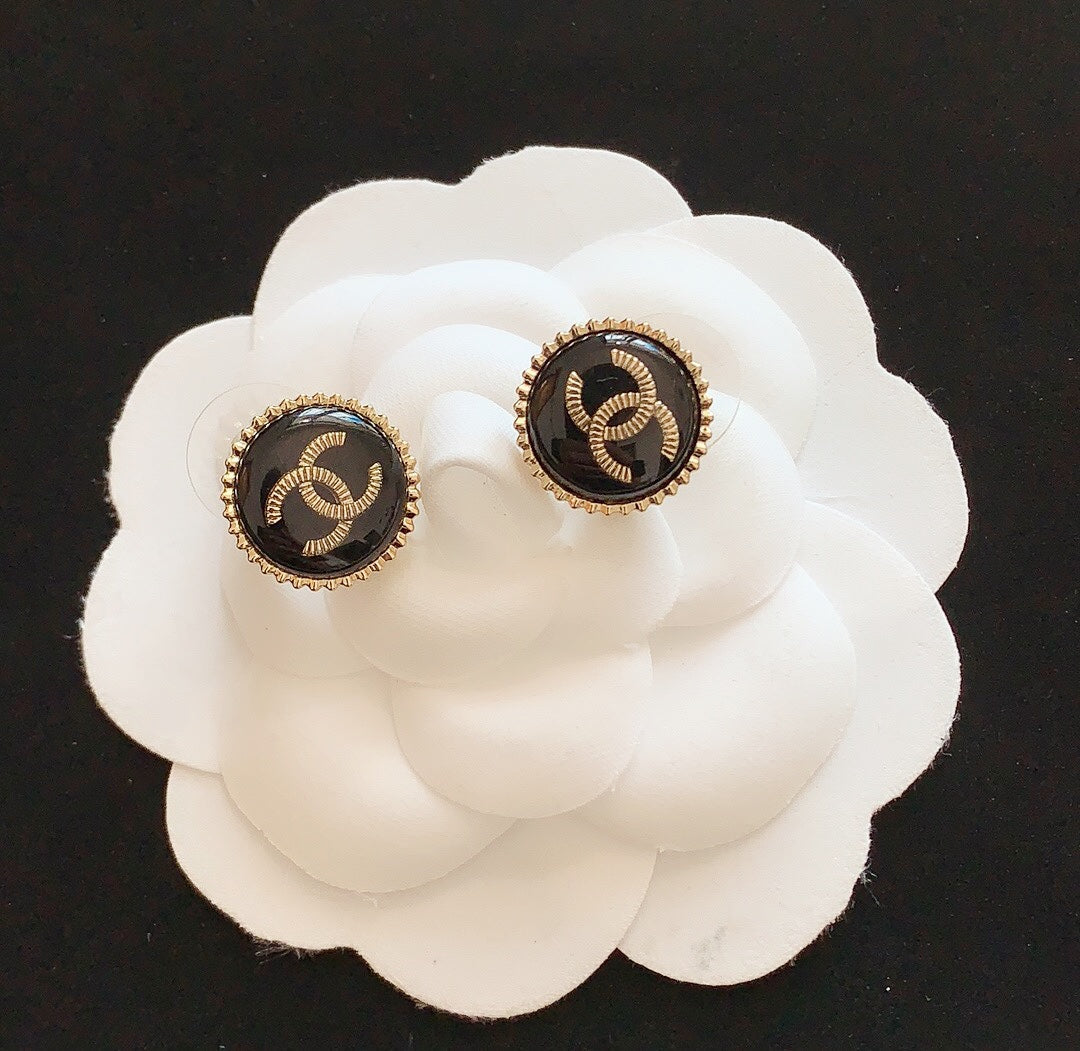 1YC153EDE Stylish Earrings
