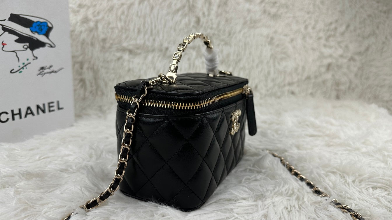 1XC377BDE Stylish leather bag 
