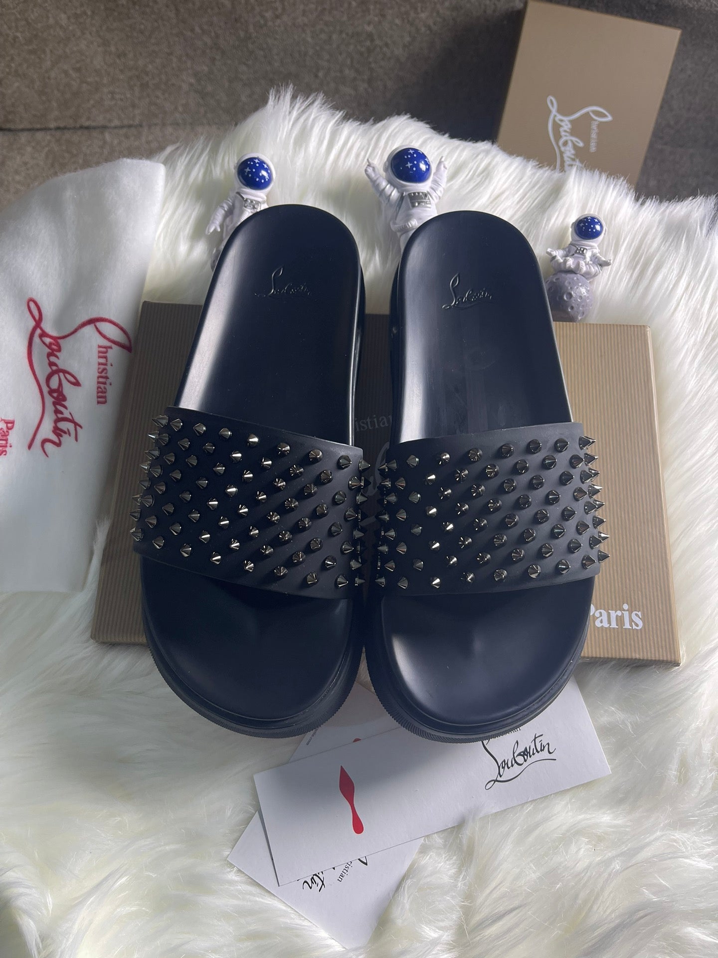 J4A26ZDE Stylish Slippers