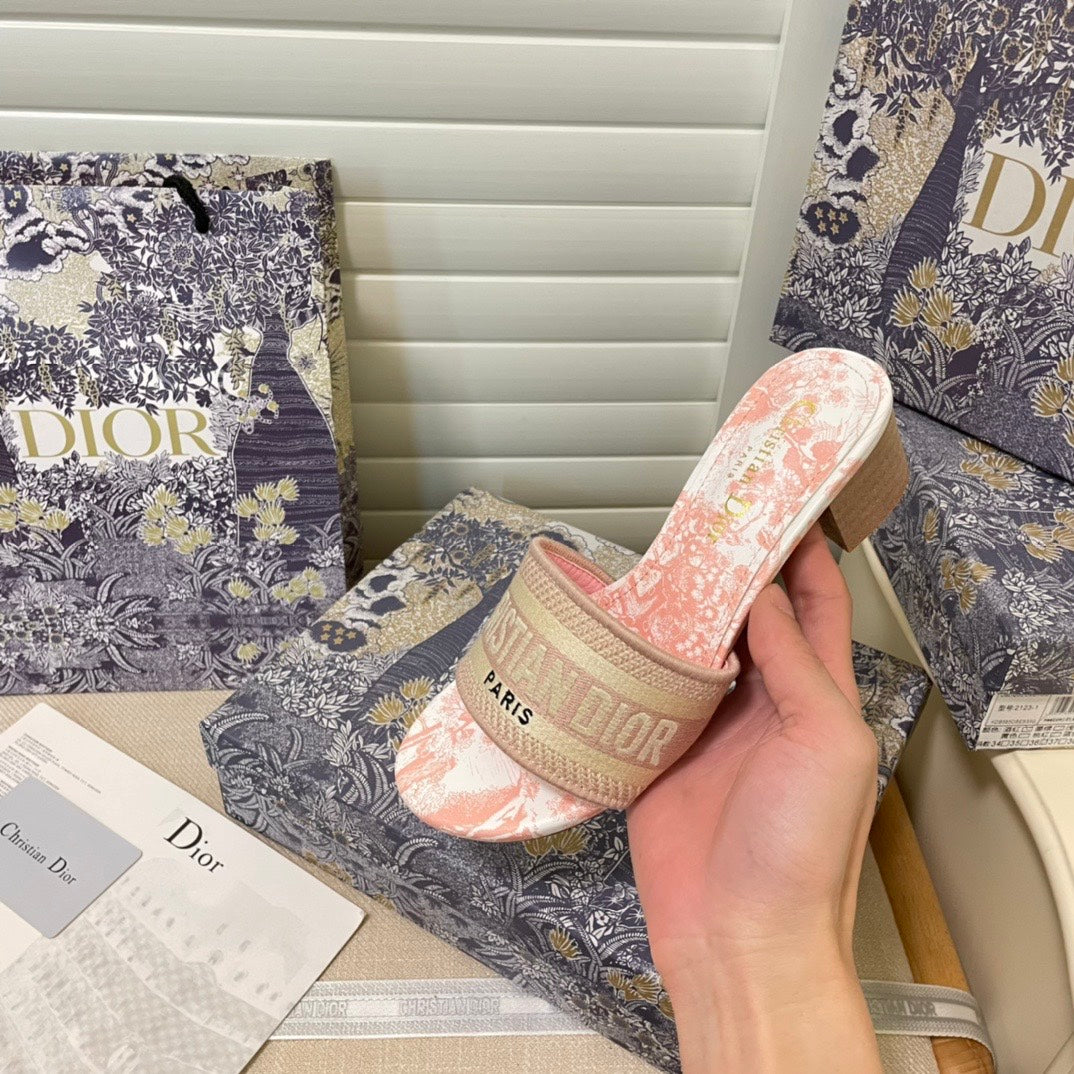14D64ZDE Stylish sandals