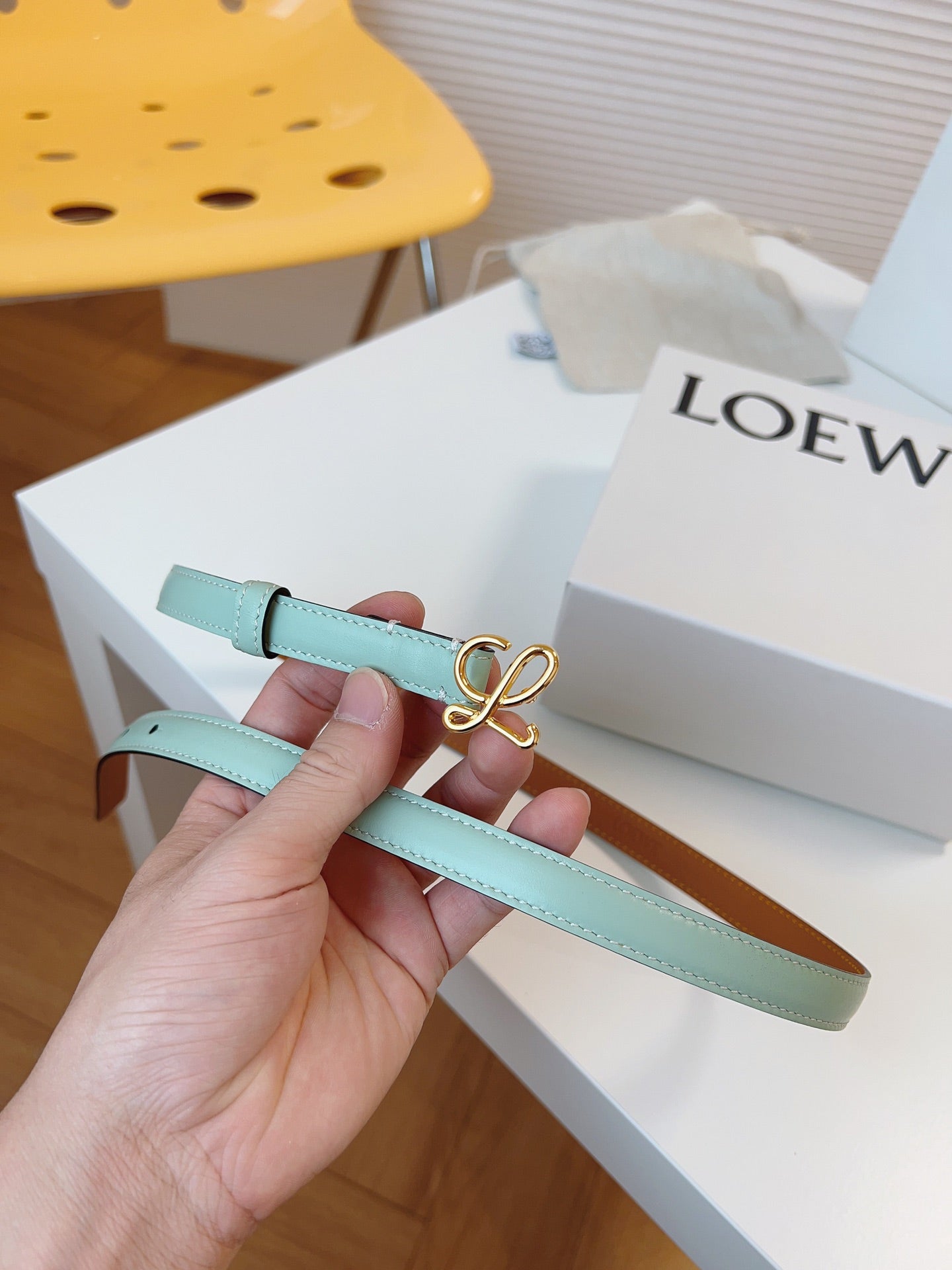 155RA228PDE Stylish  High quality belt With full package