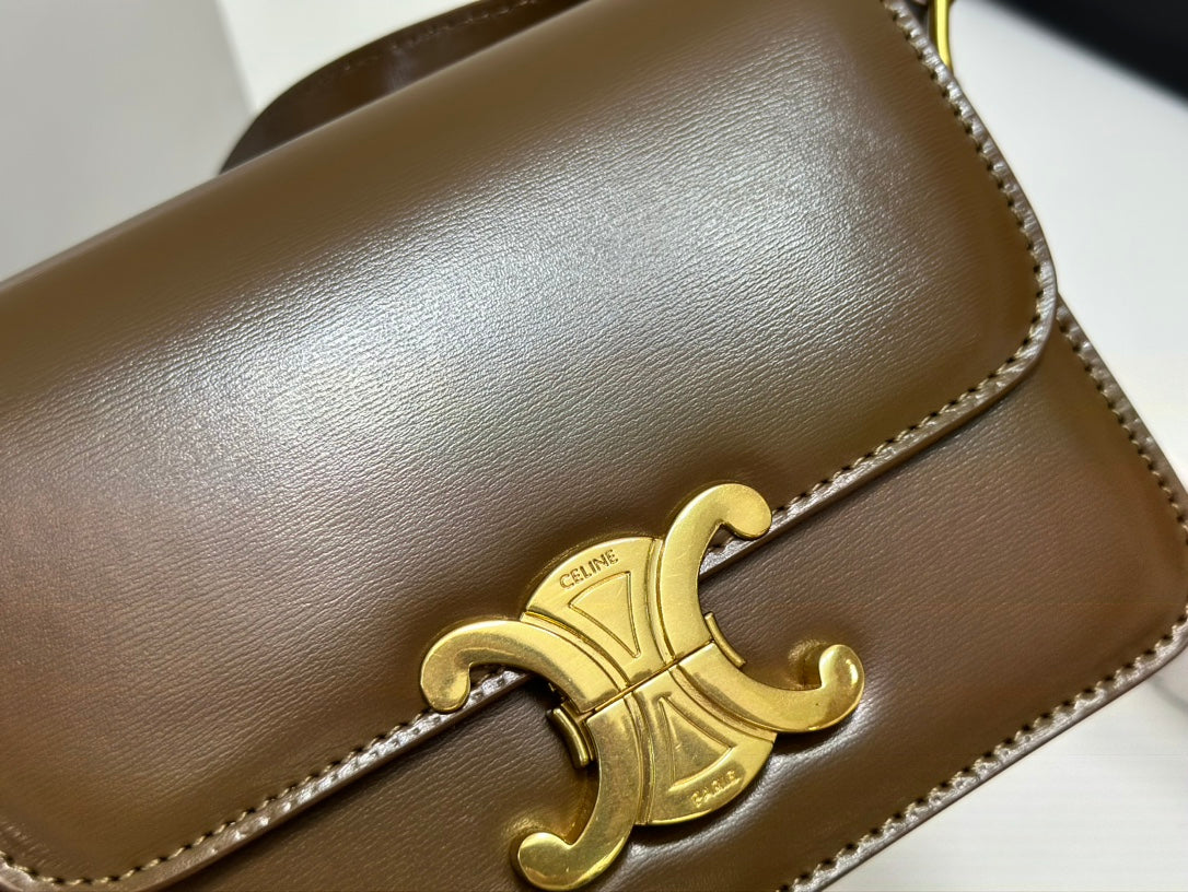 1WN61BDE Stylish leather bag