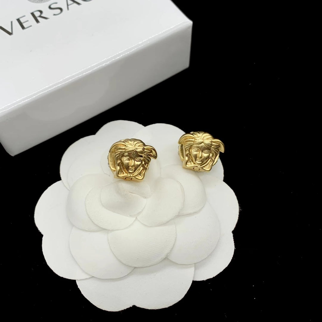 14V200XDE Stylish  Necklaces  Rings Earrings