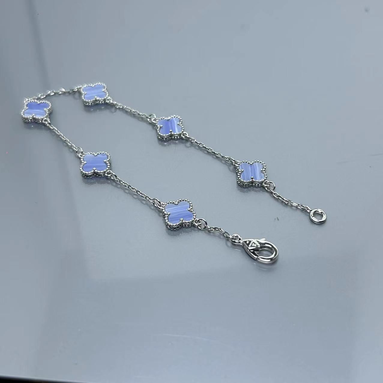 5XVA183KDE Stylishbracelets 6 flowers mini size 0.9cm flower