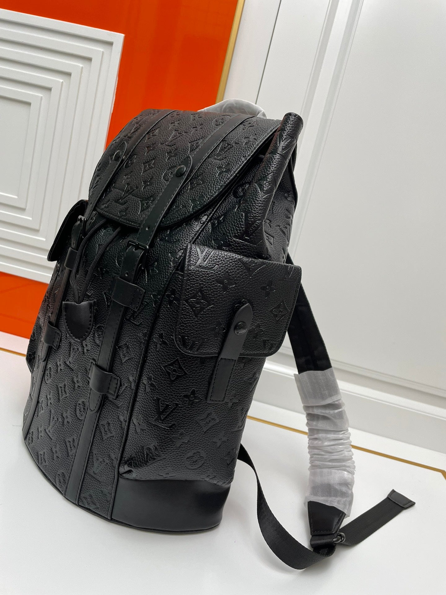 1WE68BDE Stylish leather Backpacks