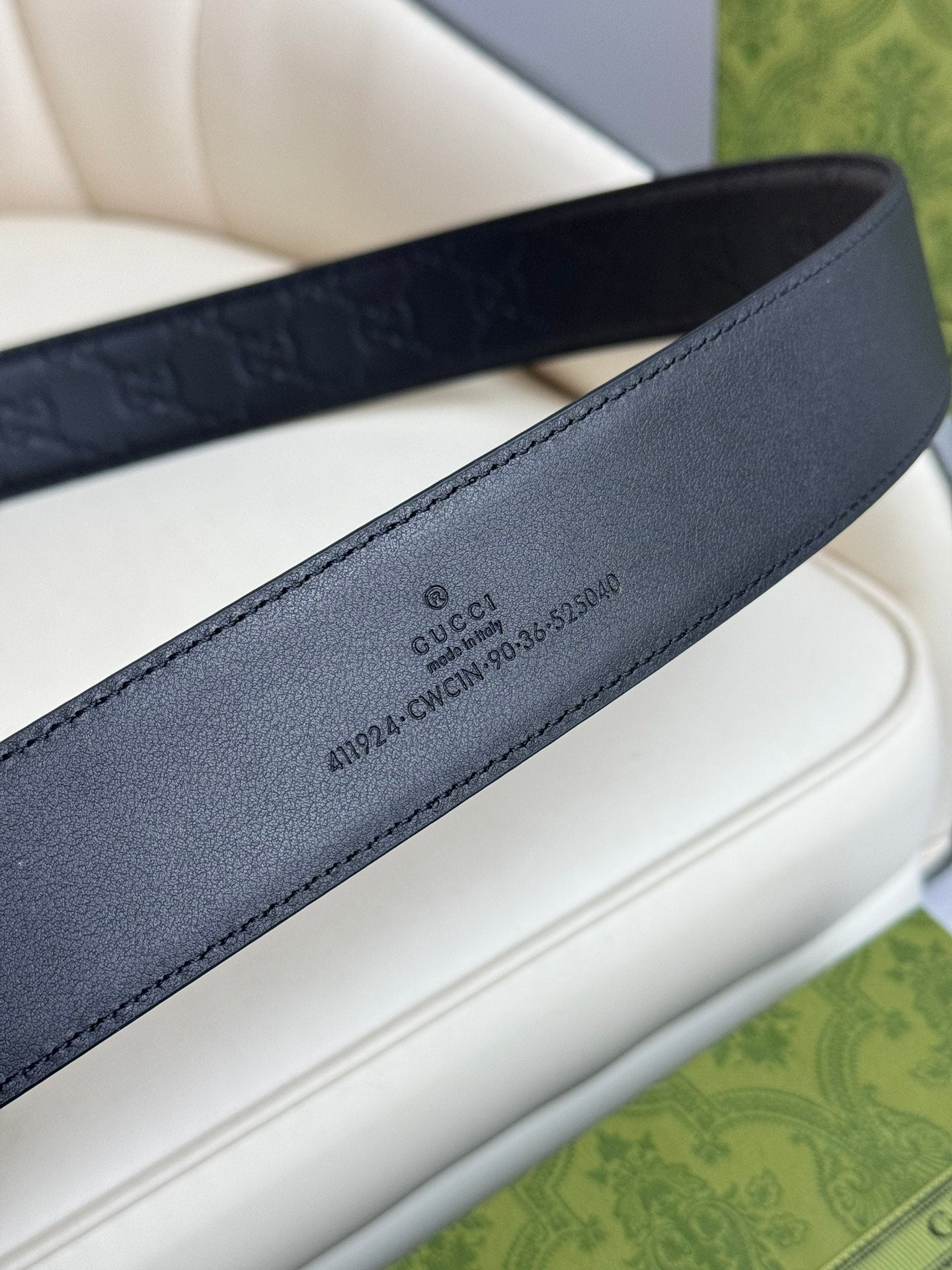 155RB241PUE Stylish High quality belt With full package