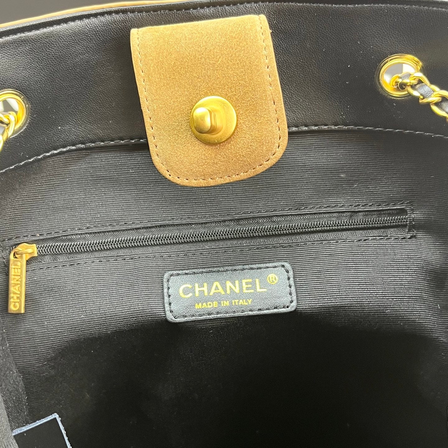 175RC1BDE Stylish leather bag