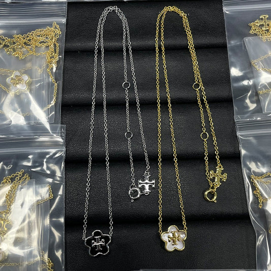 14A1051XDE Stylish Necklaces
