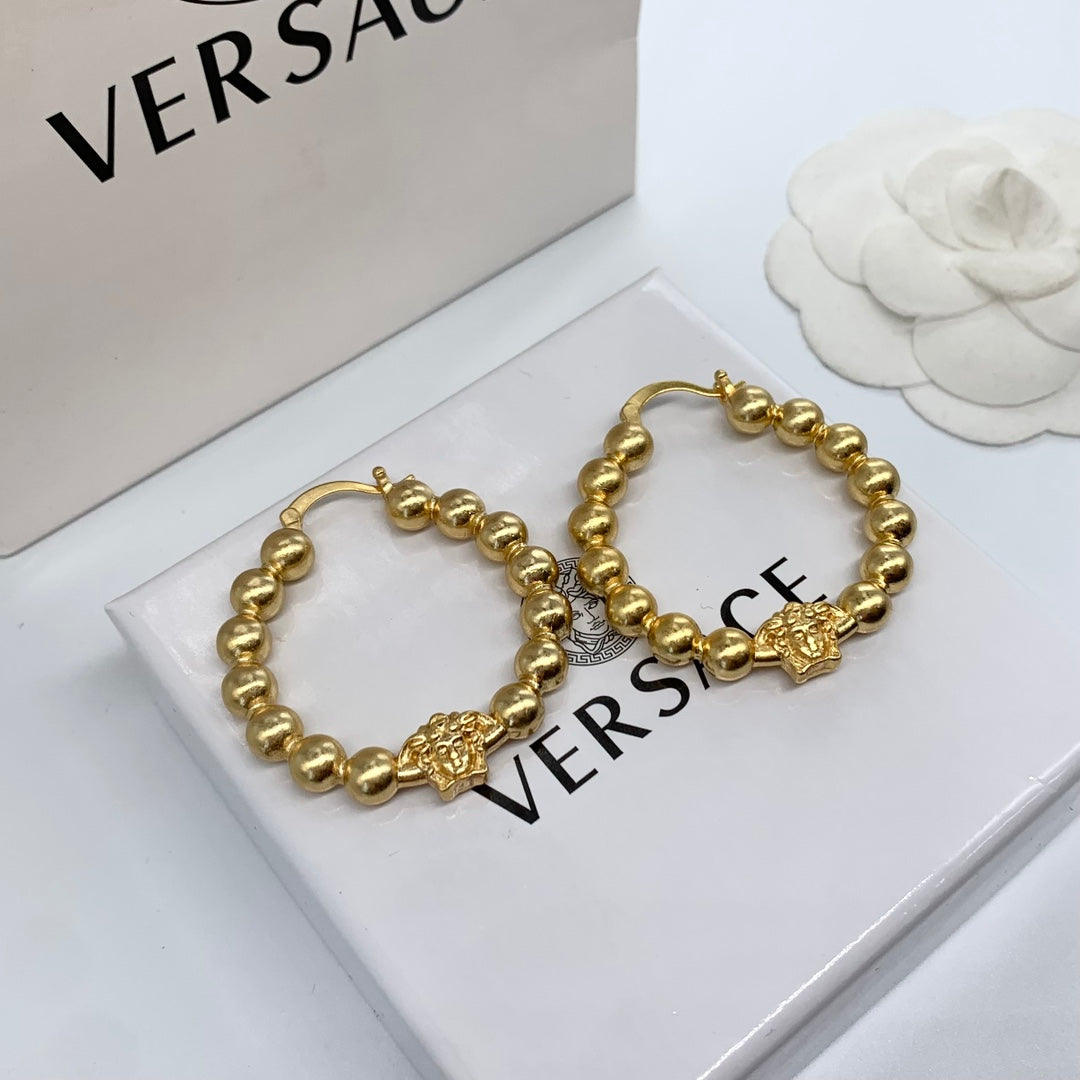 1YV292EDE Stylish Earrings