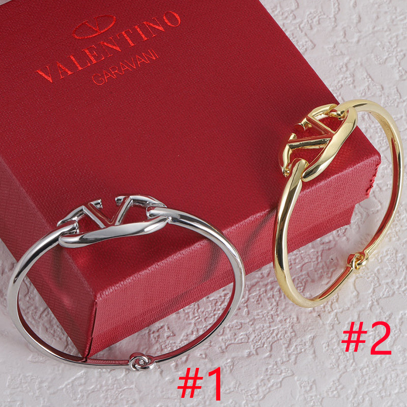 14VL354KDE Stylish Bracelets