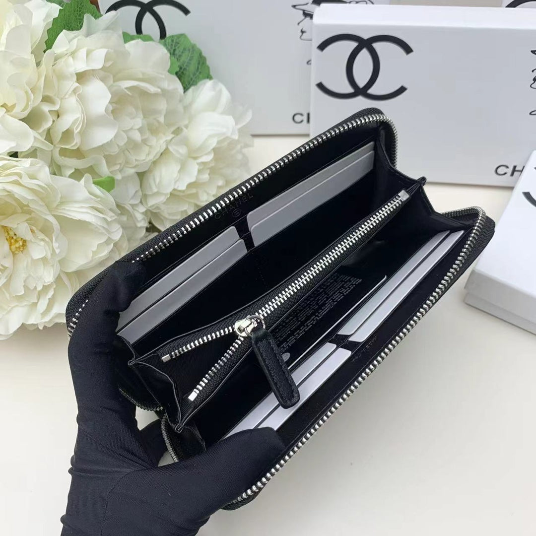 15RC85BDE Stylish leather bag