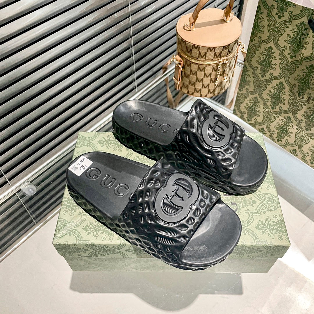 14B185ZDE Stylish Slippers