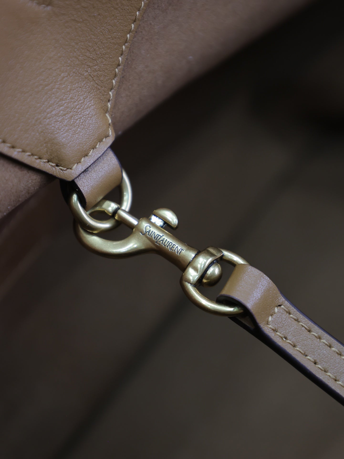 1XSL85BDE Stylish leather bag