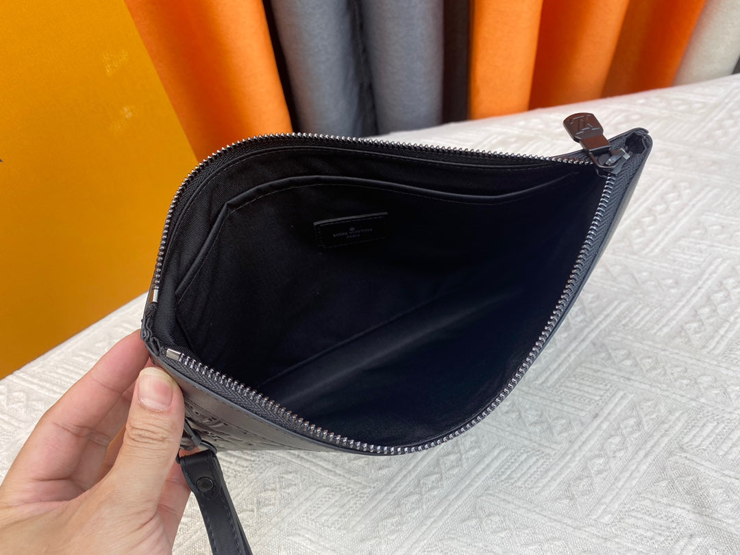 1XE401BDE Stylish leather bag