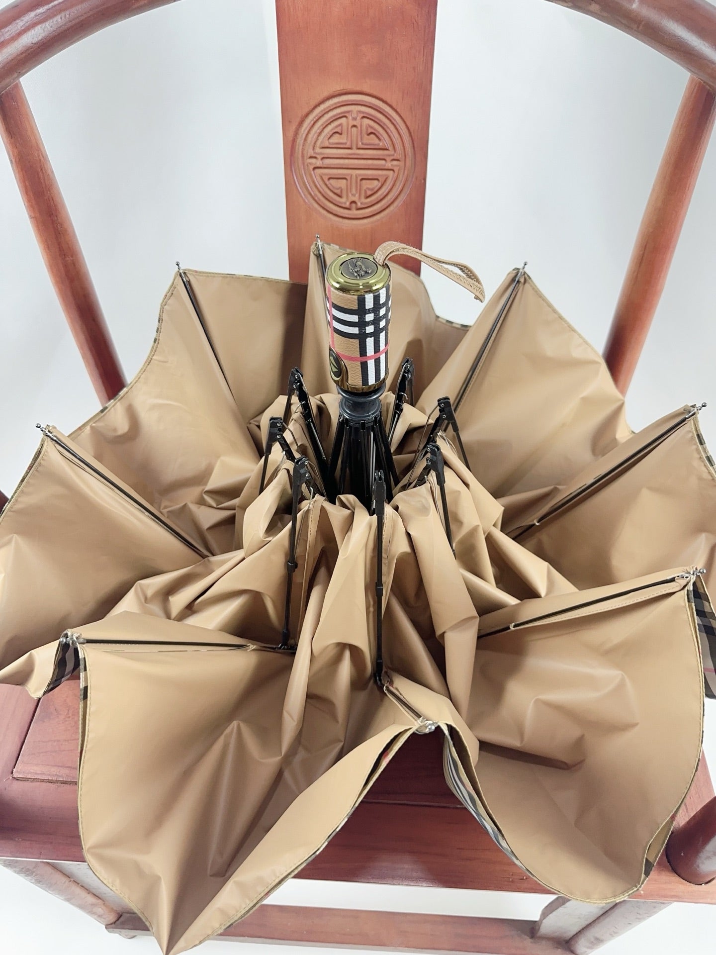 15RR94SDE Stylish UV resistant umbrella