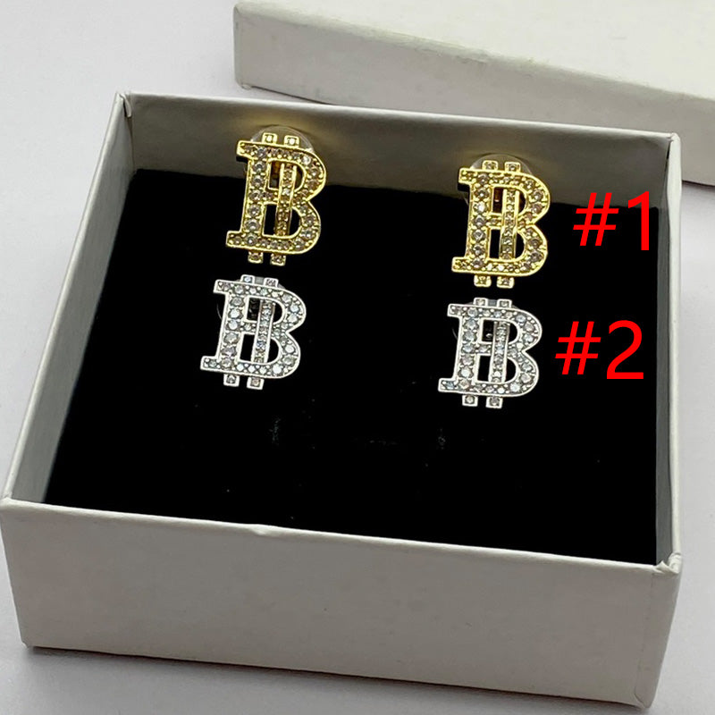 14J142EDE Stylish Earrings