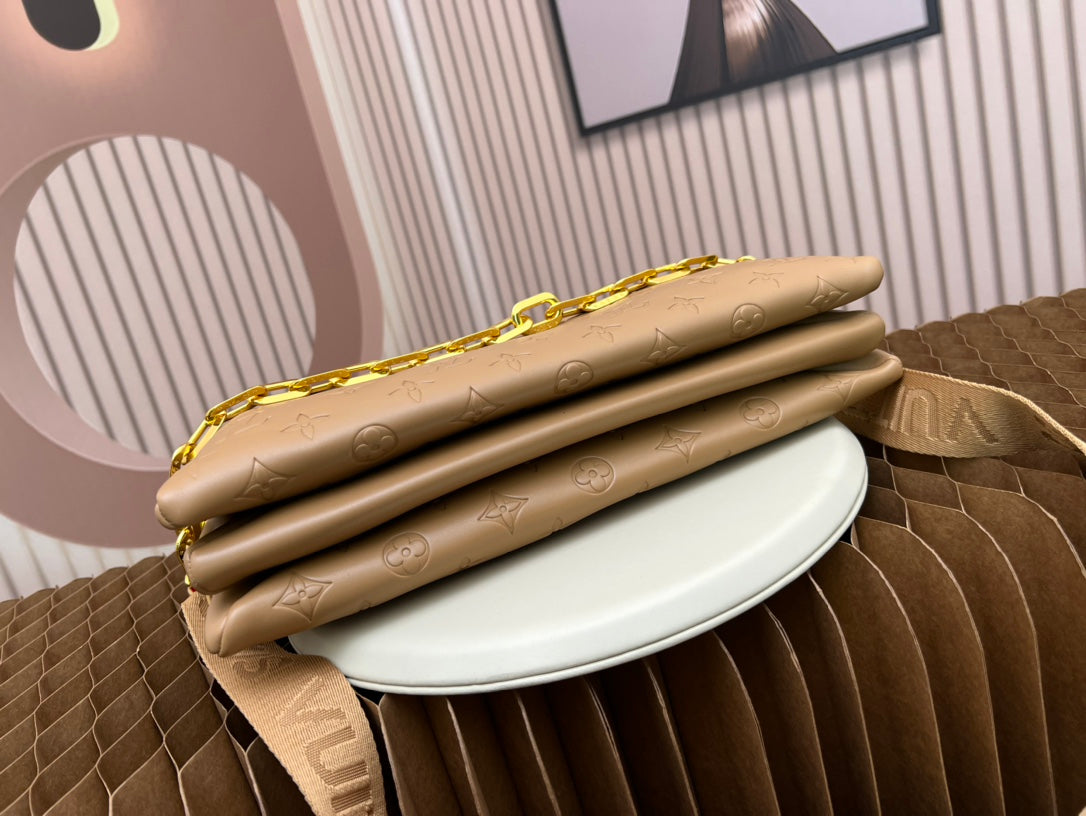 1XE181BDE Stylish leather bag 