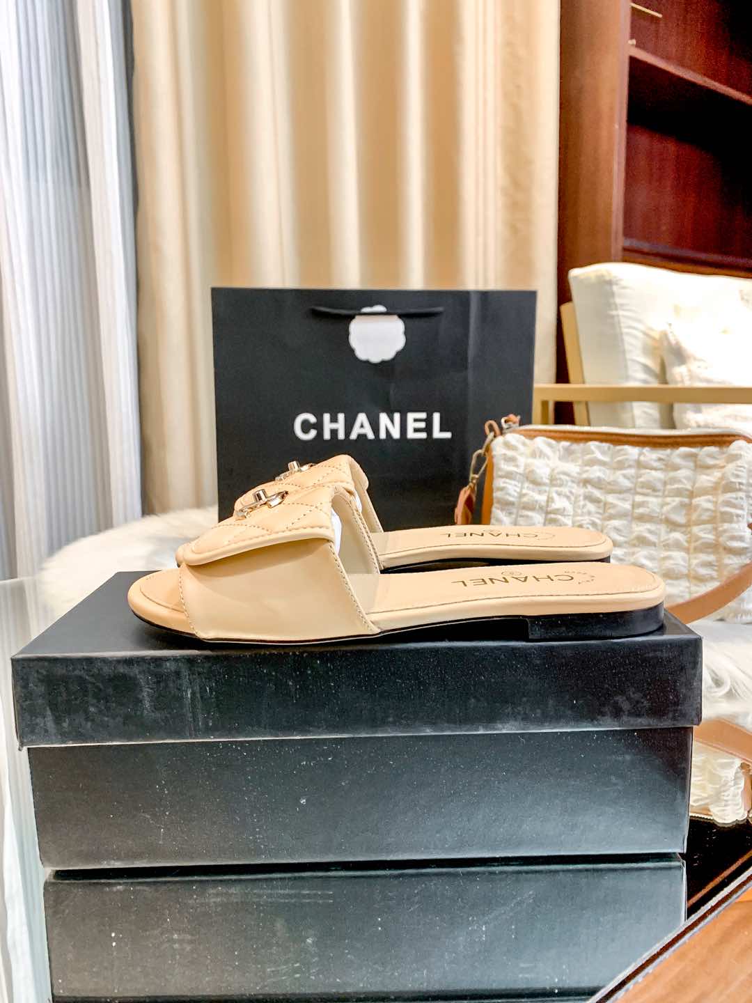 1ZC229ZDE Stylish Slippers