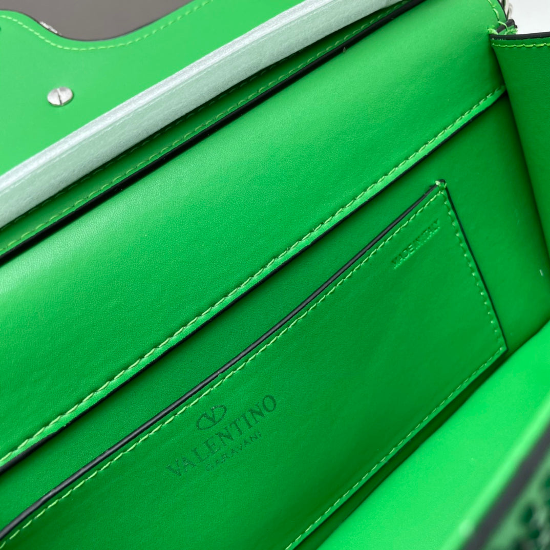 1WVL119BDE Stylish leather bag