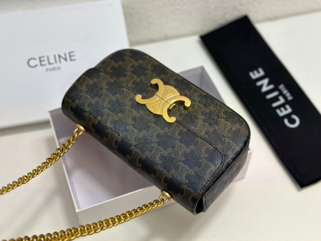 1XCL286BDE Stylish leather bag 