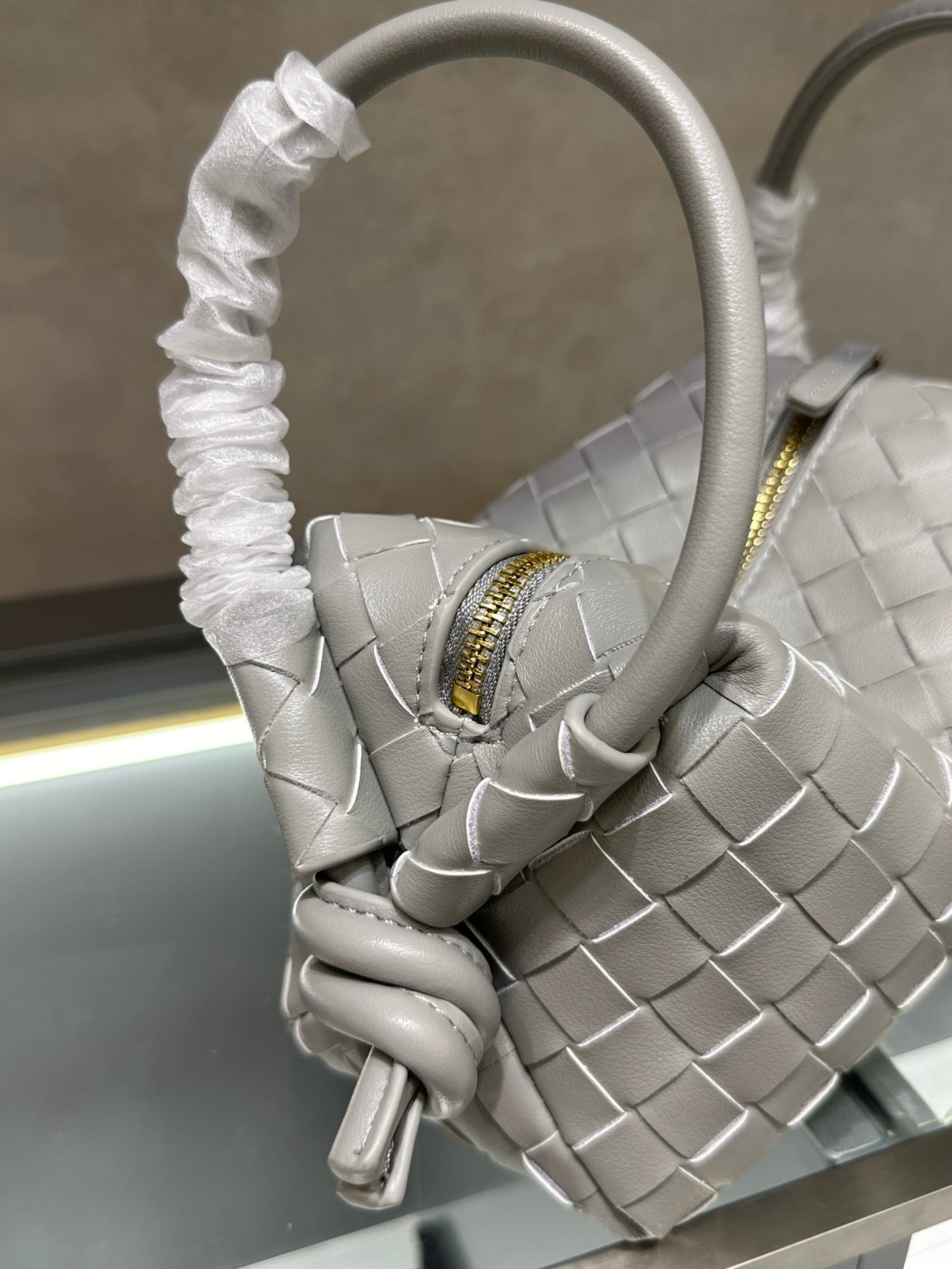 1XA84BDE Stylish leather bag