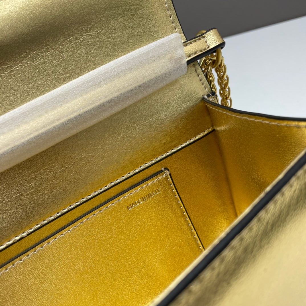 155NVL2BDE Stylish leather bag