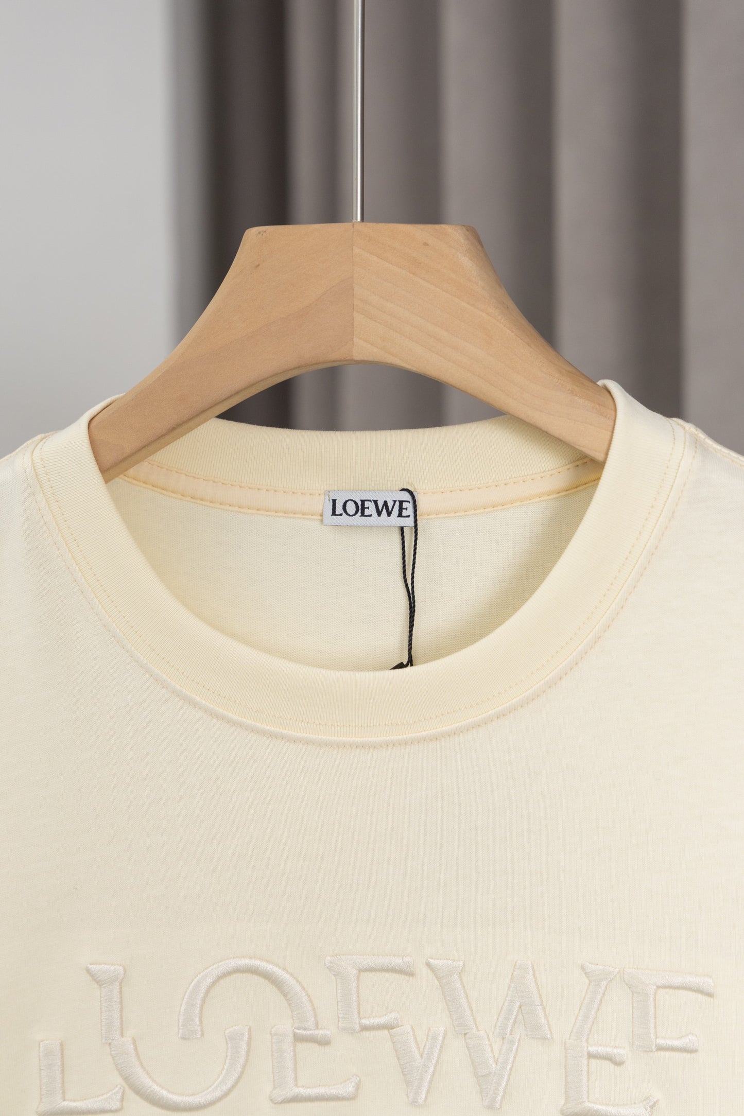 125WA10UDE Stylish T-shirts