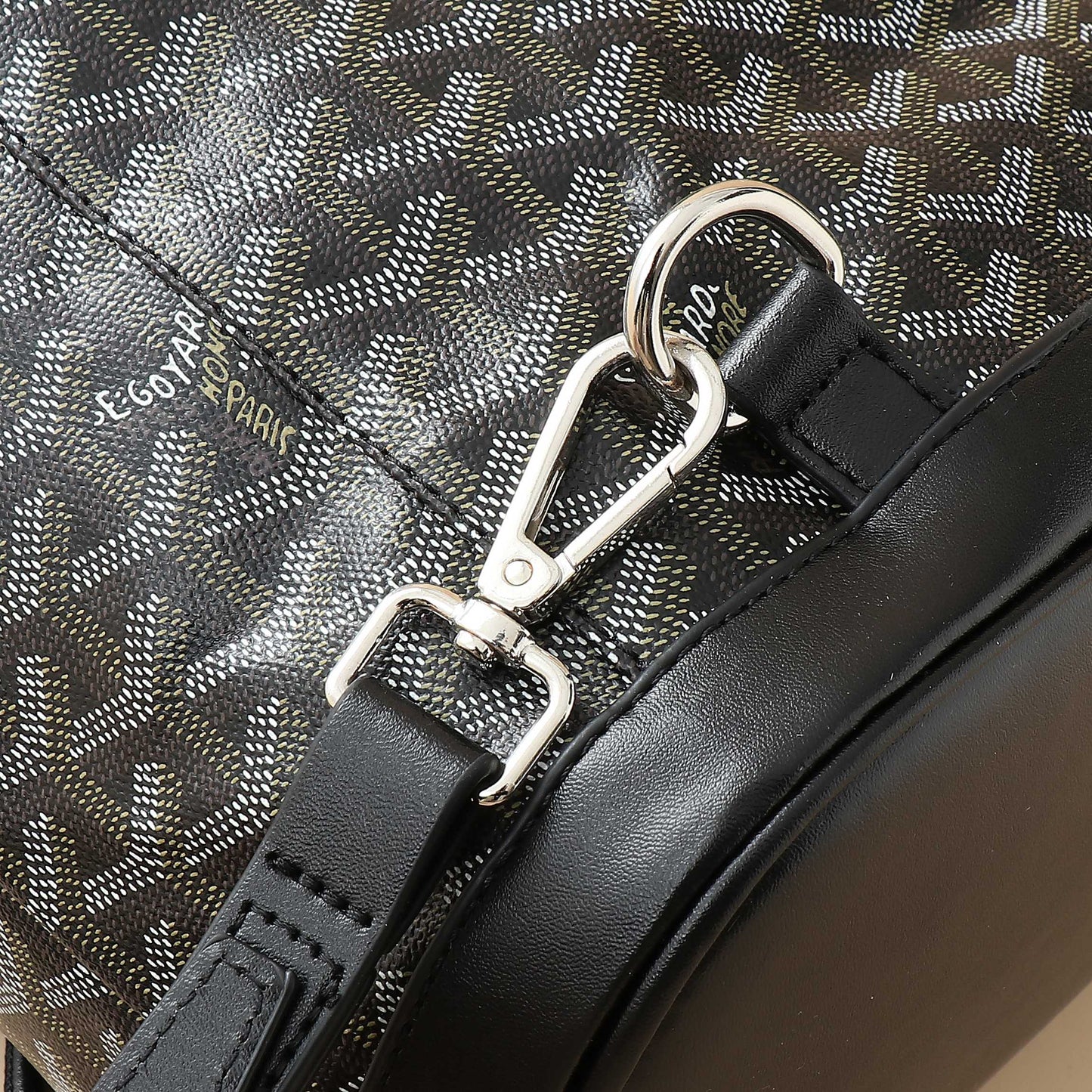 1WA104BDE Stylish leather bag