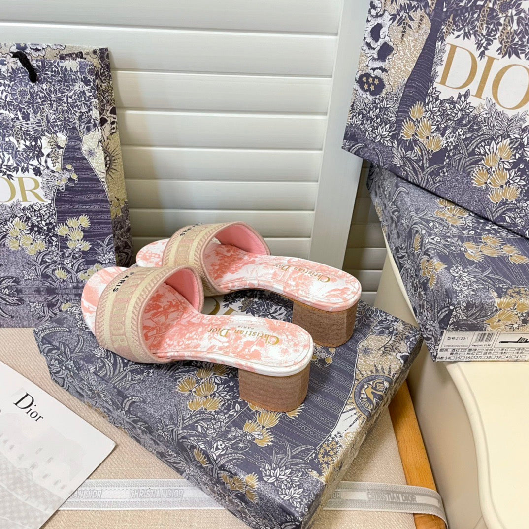 14D64ZDE Stylish sandals