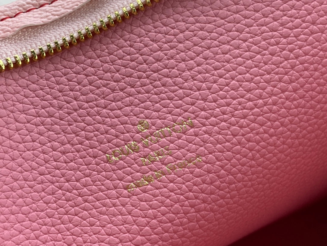 1XE390BDE Stylish leather bag