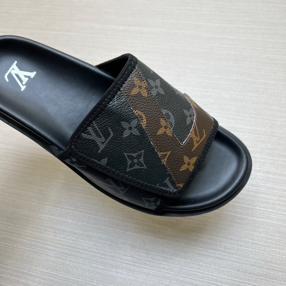 5WE251ZDE Stylish Slippers