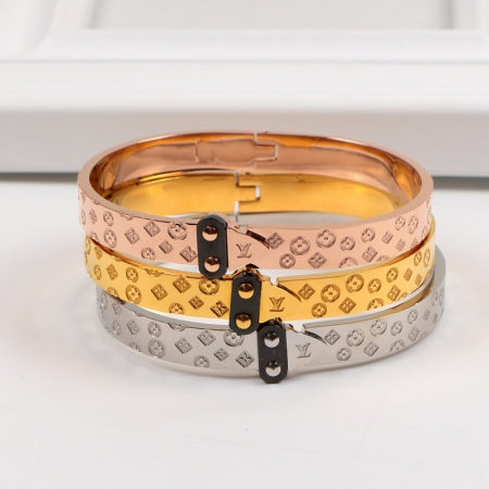 BE117KDE Stylish Bracelets