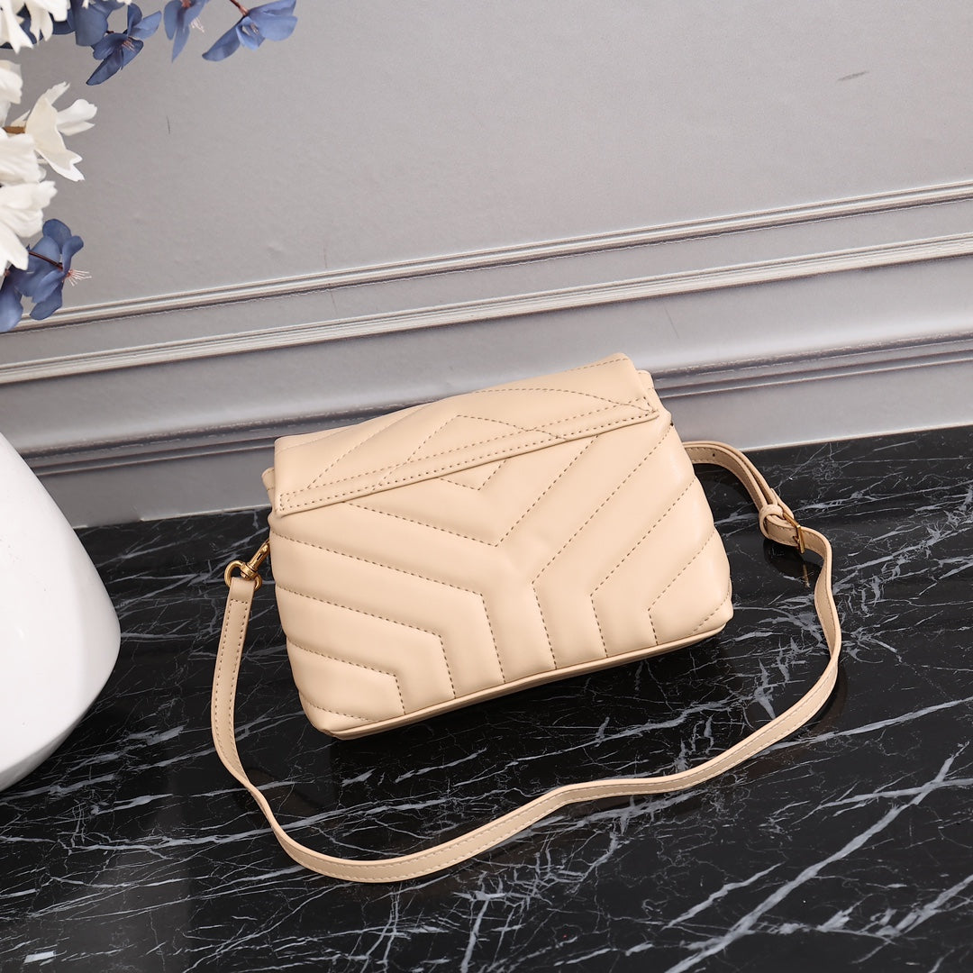 1XSL267BDE Stylish leather bag 