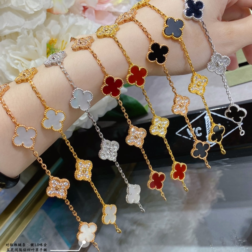 5XVA179KDE Stylish bracelets 5 flowers normal size1.5cm flower
