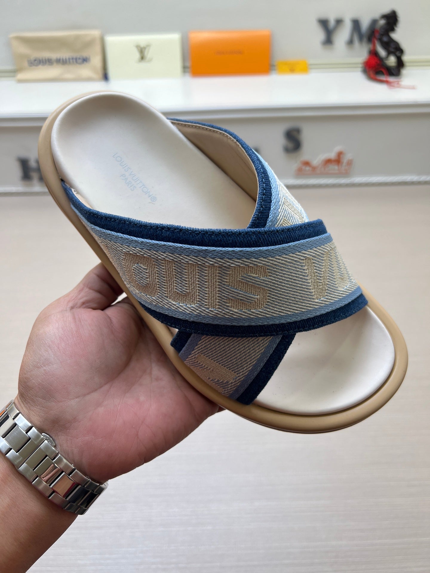 535ZE274ZDE Stylish Slippers