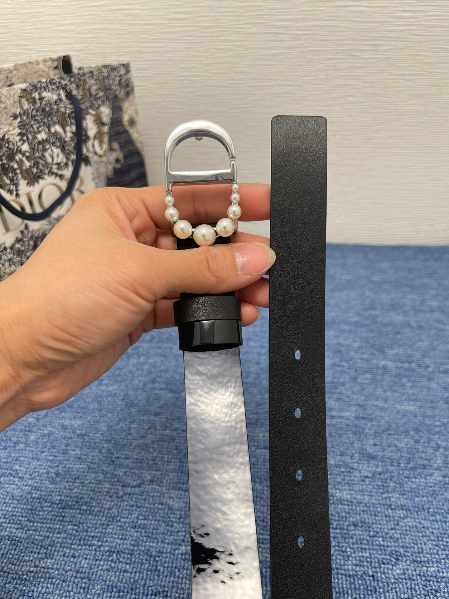 155RD199PDE Stylish  High quality belt With full package