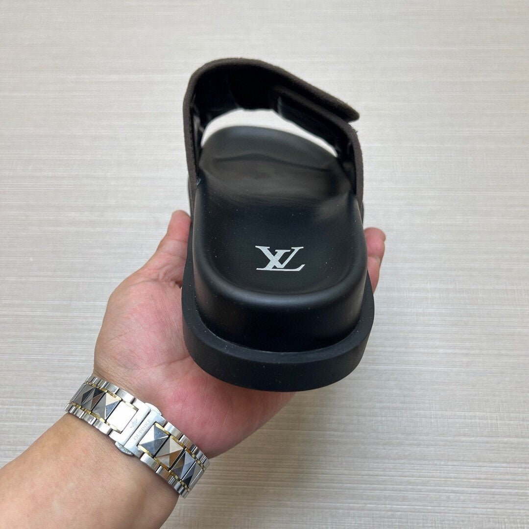 5WE251ZDE Stylish Slippers