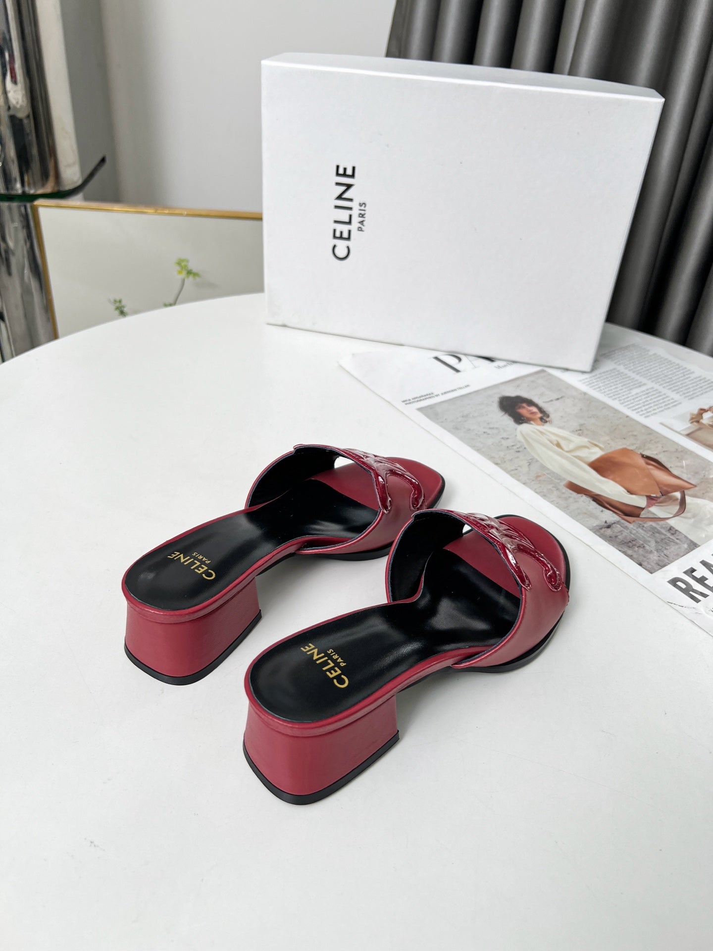 255QA51ZDE Stylish leather shoes
