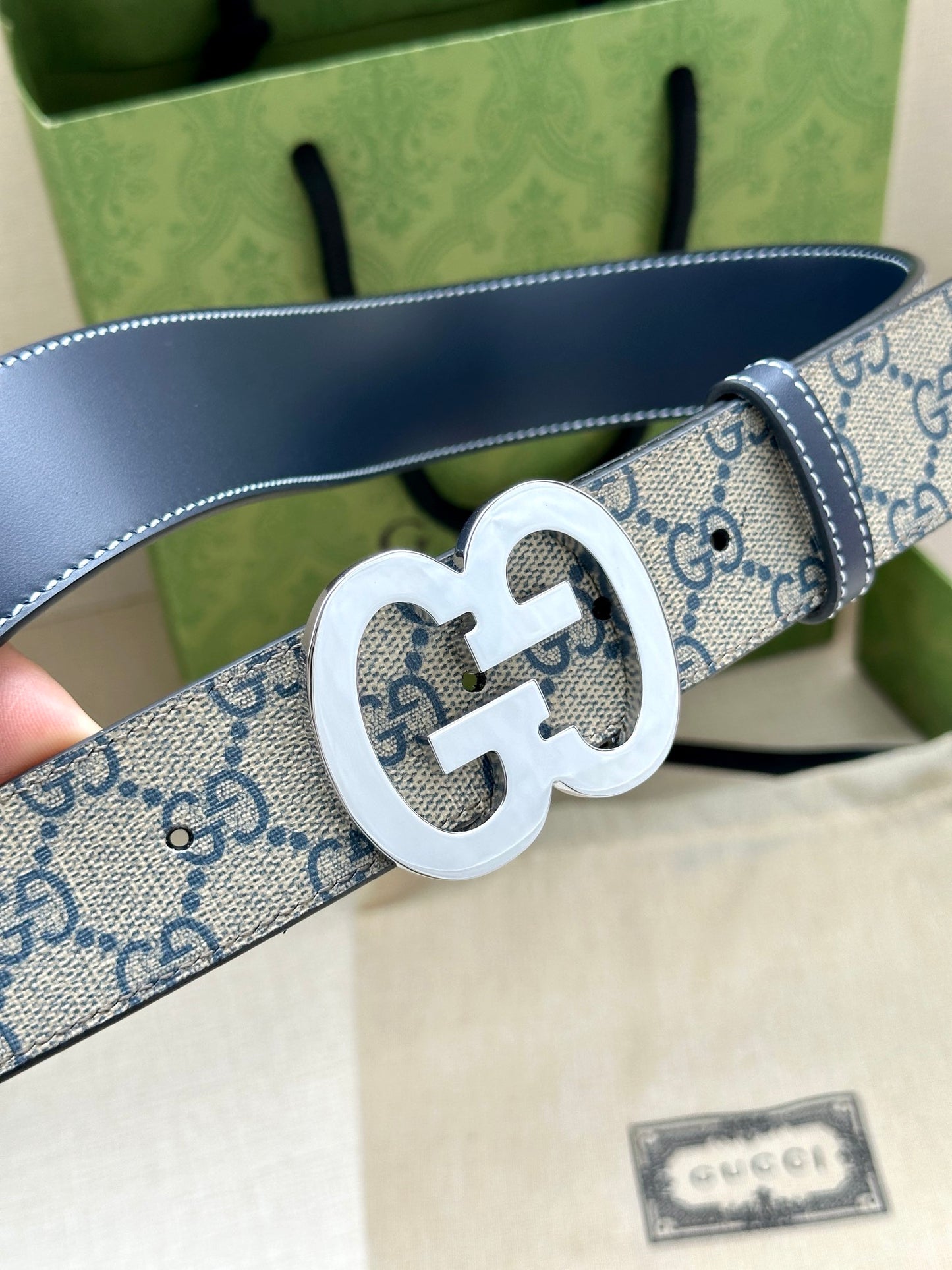 155RB210PDE Stylish  High quality belt With full package