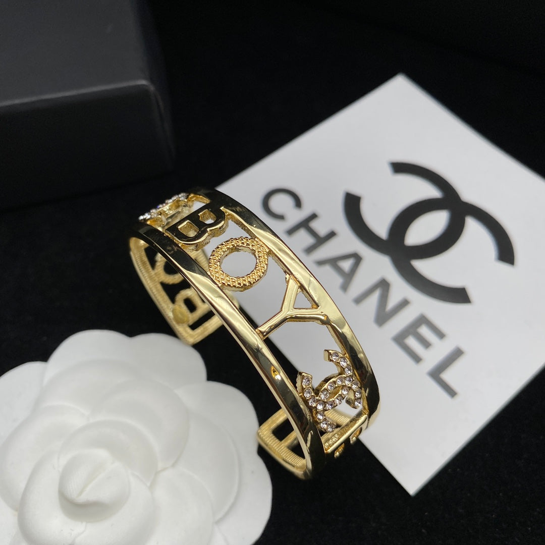 1C217KDE Stylish Bracelets