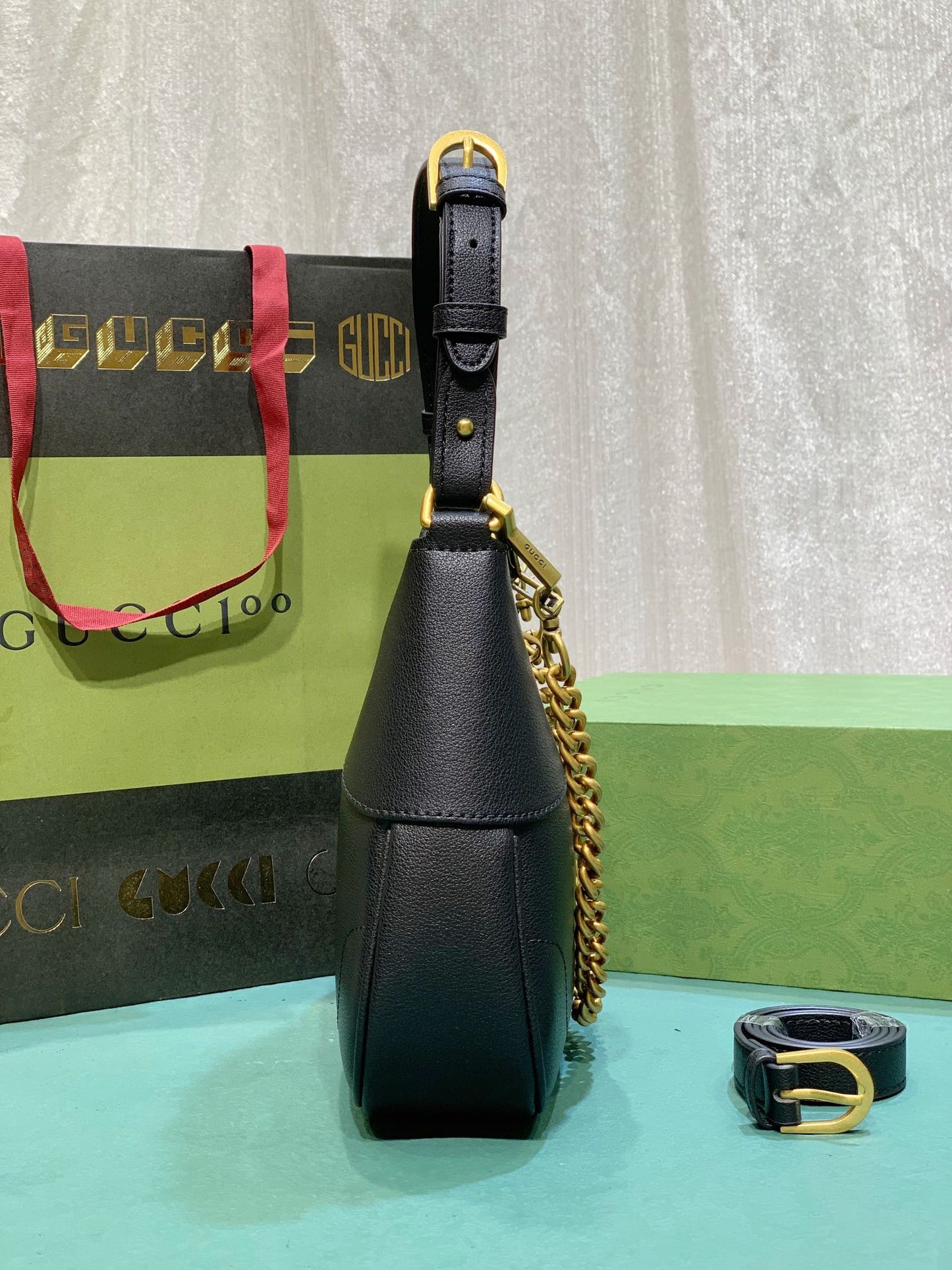 1XB418BDE Stylish leather bag