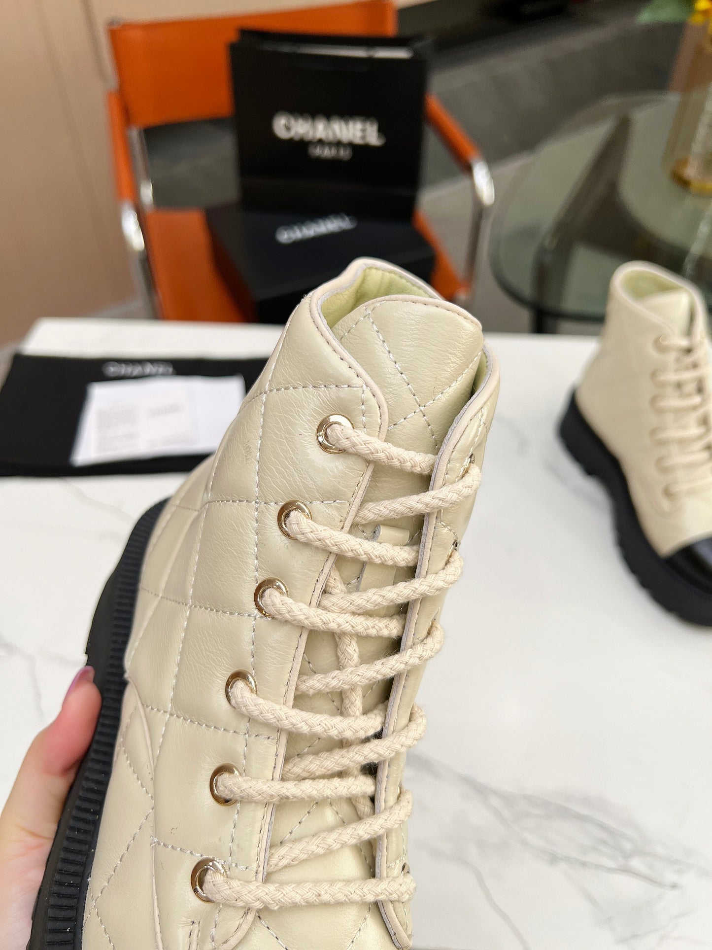 3LC4ZDE Stylish boots