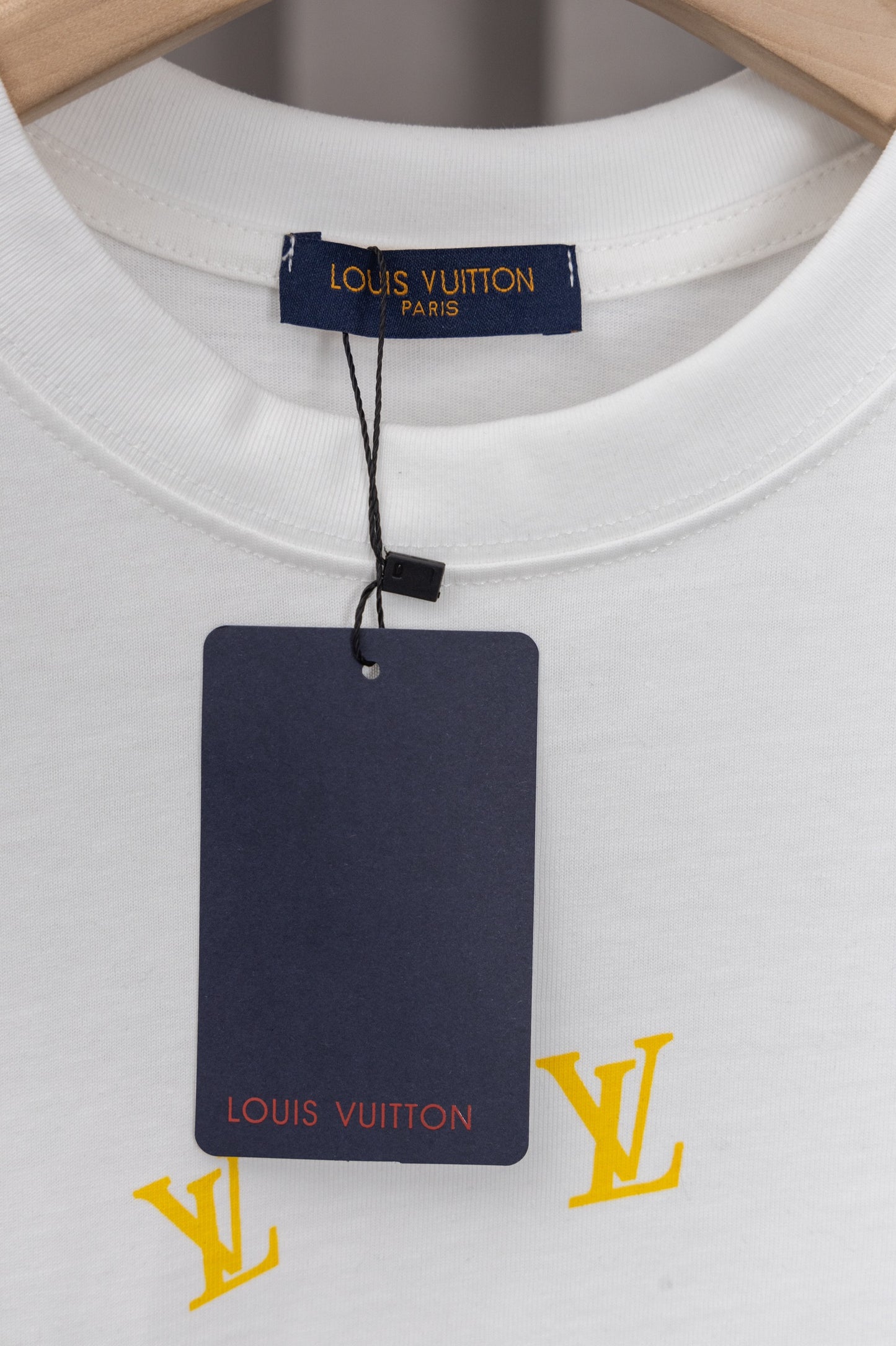 125WE1UDE Stylish T-shirts