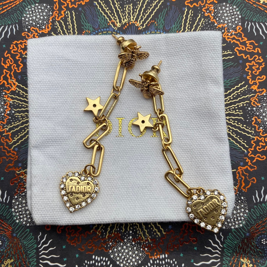 1YD116EDE Stylish Earrings