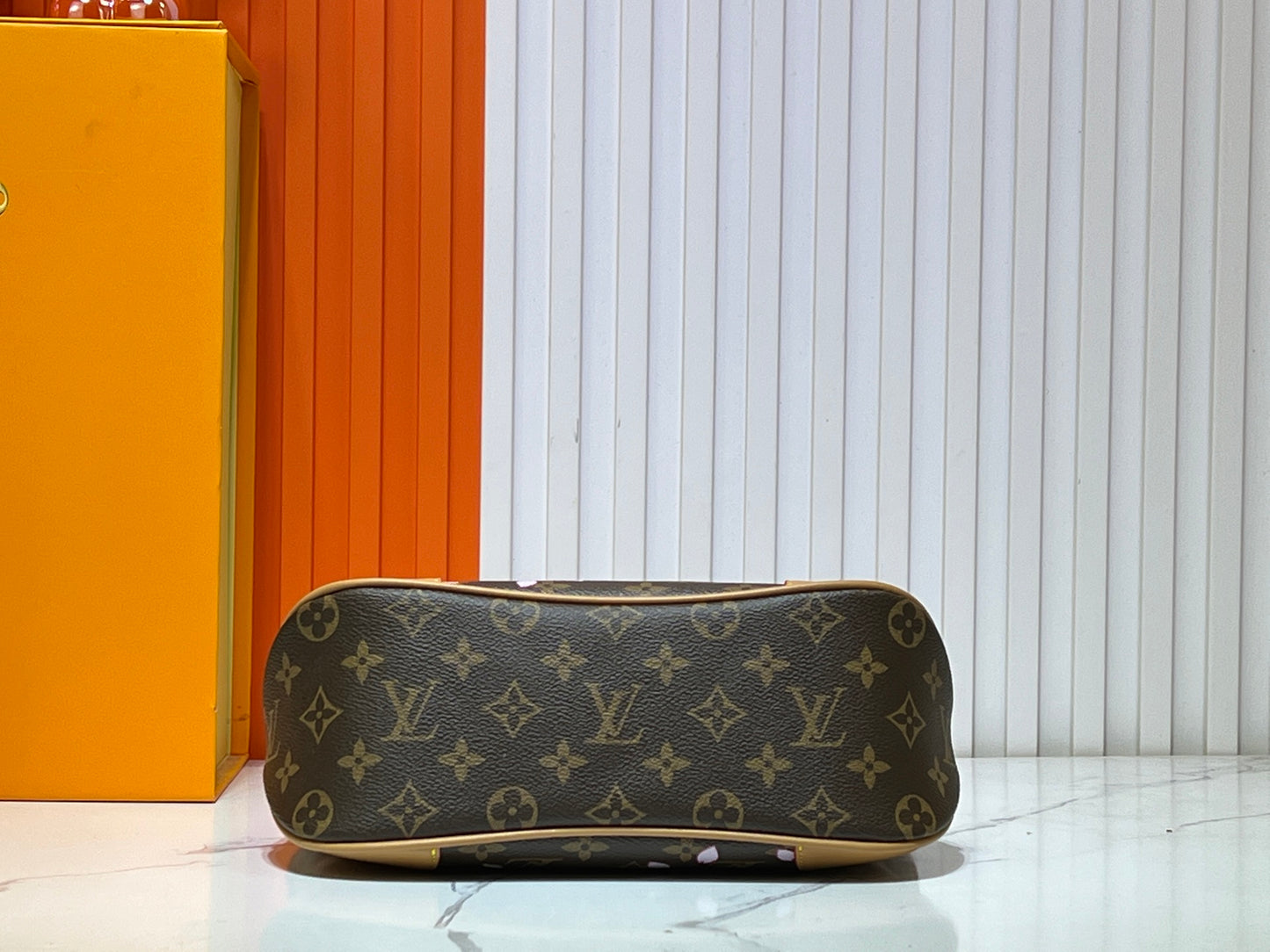 155NE60BDE Stylish leather bag