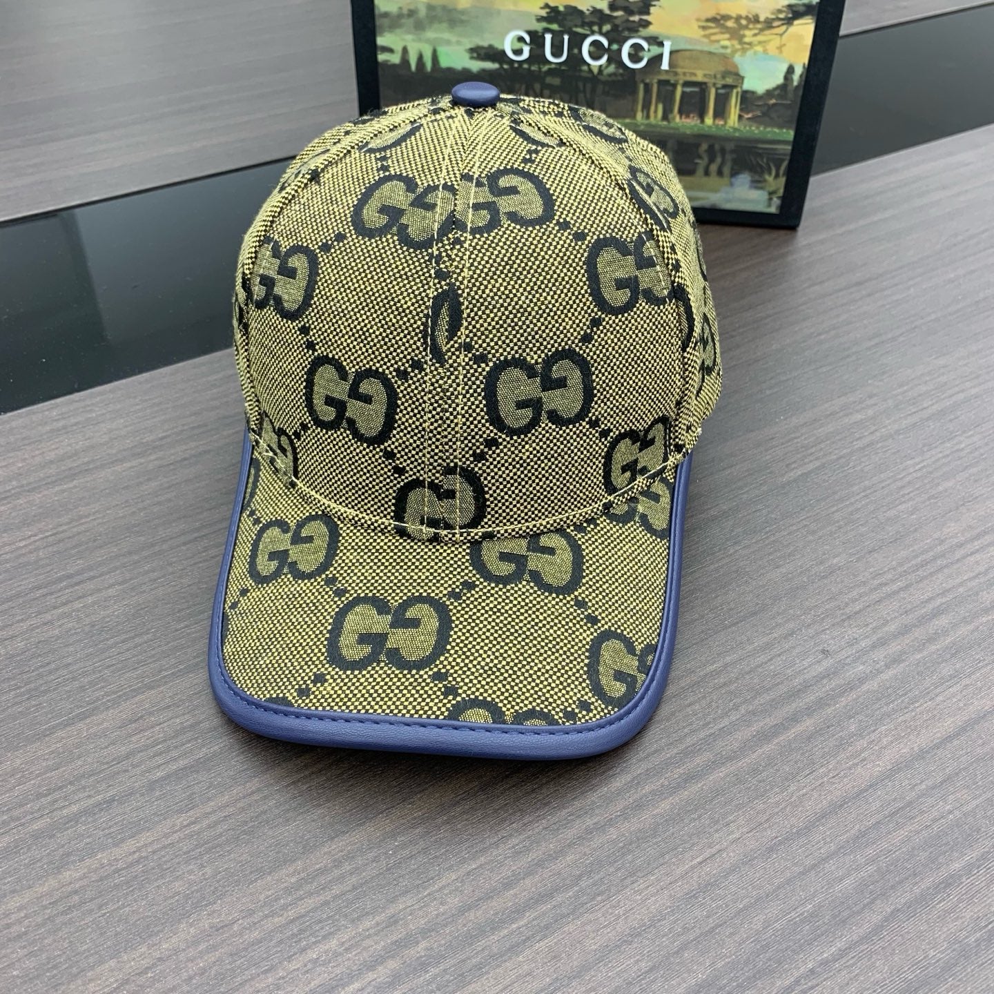 125ZB520MDE Stylish hats