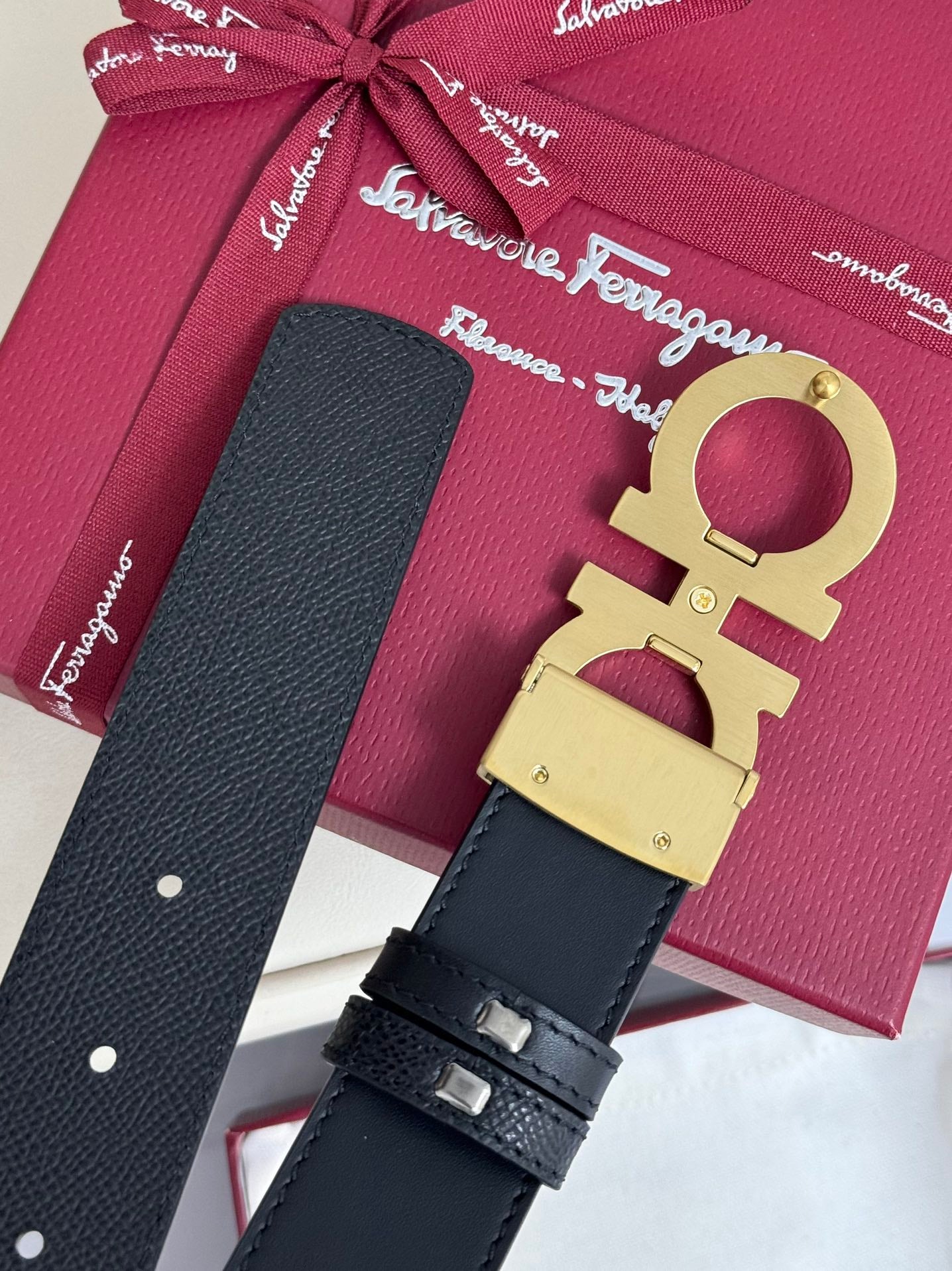 1WA170PDE Stylish  High quality belt With full package